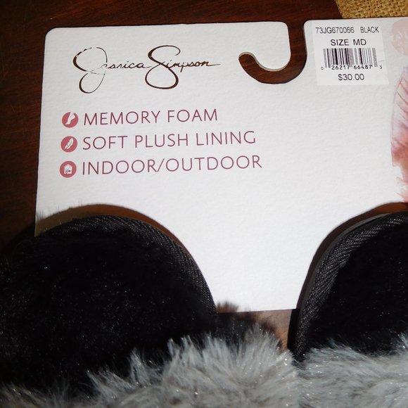 Slippers - Picture 2 of 5